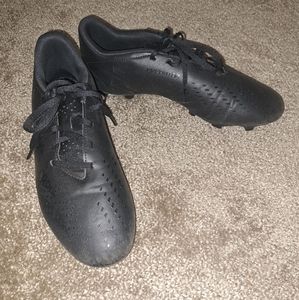 Adidas Predator Accuracy.4 FxG Soccer Cleats